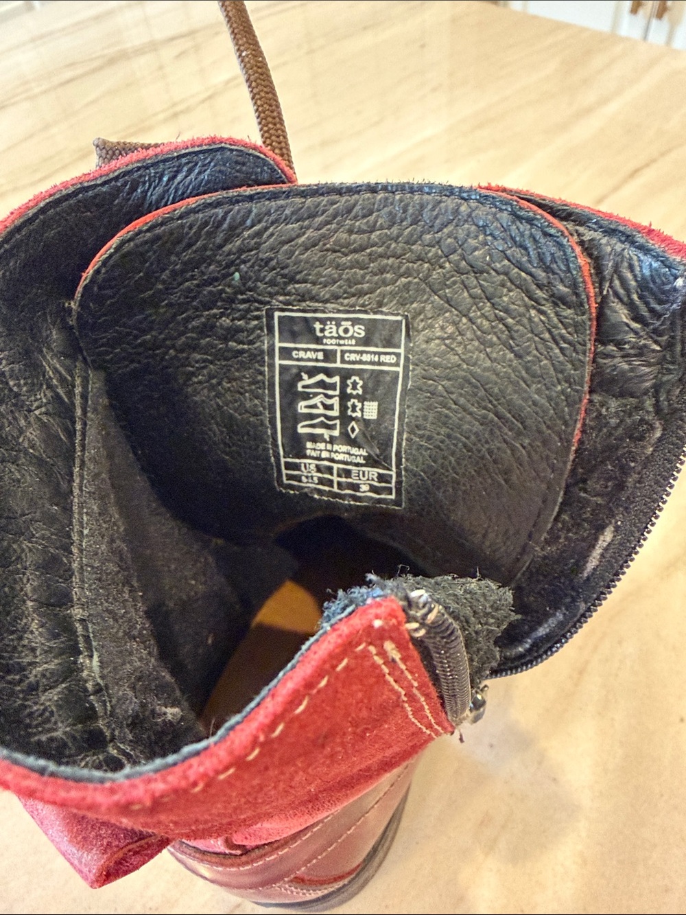 Taos Footwear Red Leather Lace-Up Ankle Boots - Picture 5 of 5